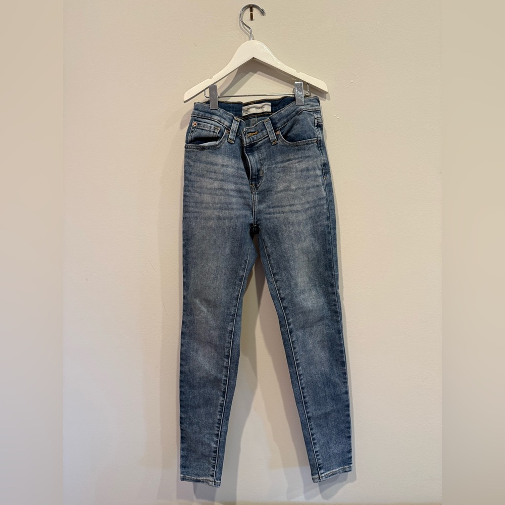 Never Worn Girls skinny Levi’s